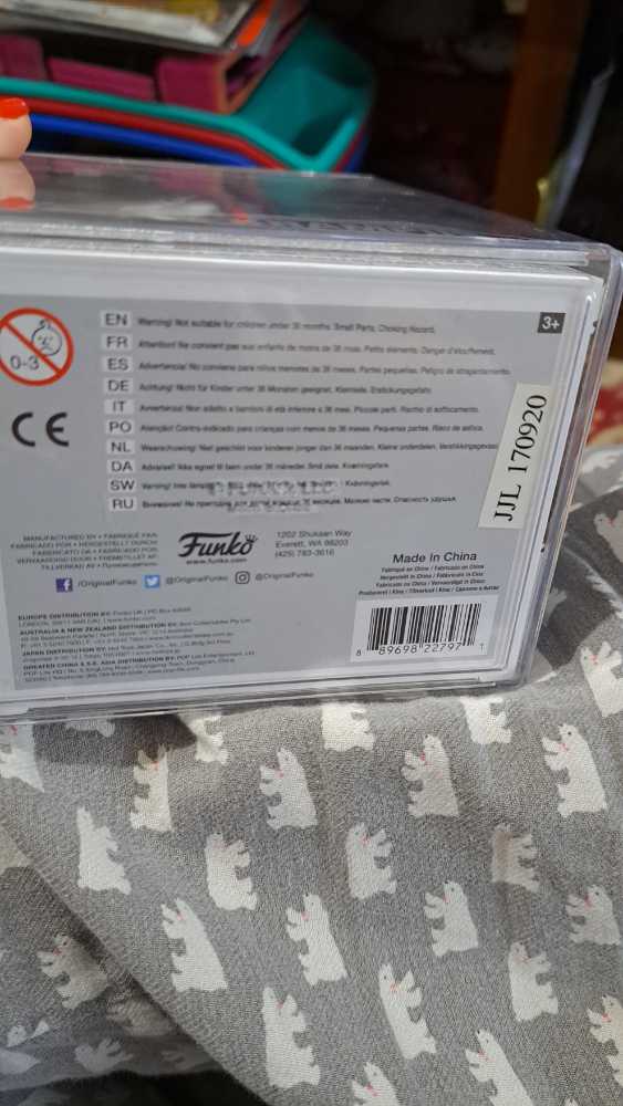 Krampus: Krampus - Krampus vinyl figure collectible [Barcode 889698227971] - Main Image 4