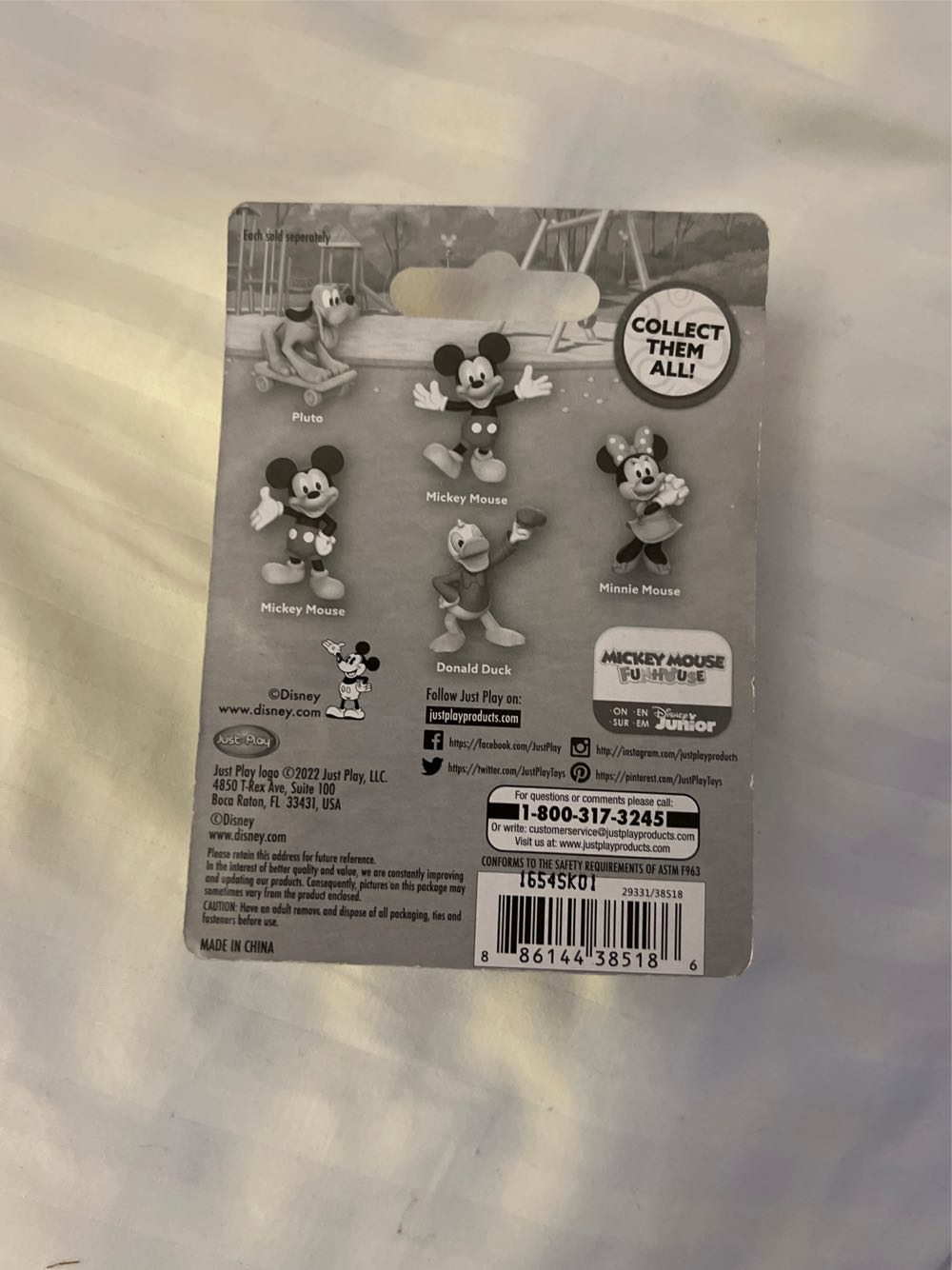 Disney Junior Mickey: Donald Duck  vinyl figure collectible [Barcode 886144385186] - Main Image 2