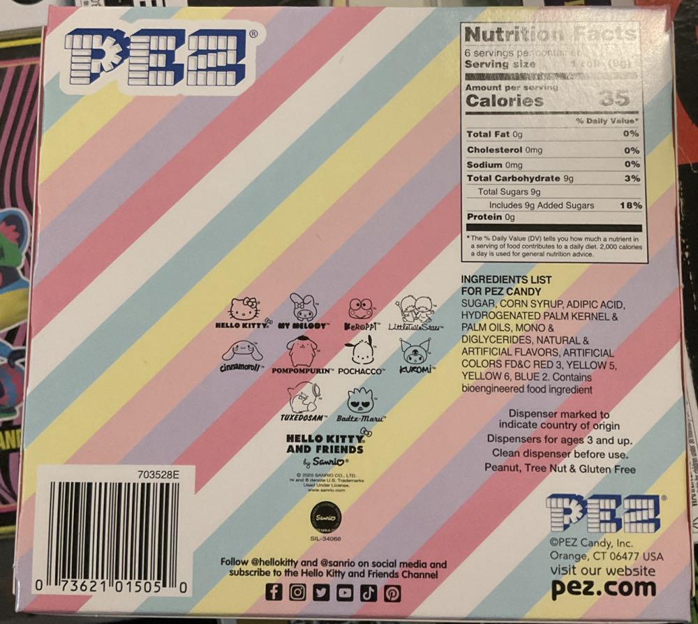 Hello Kitty And Friends Pez - Hello Kitty vinyl figure collectible [Barcode 073621015050] - Main Image 2