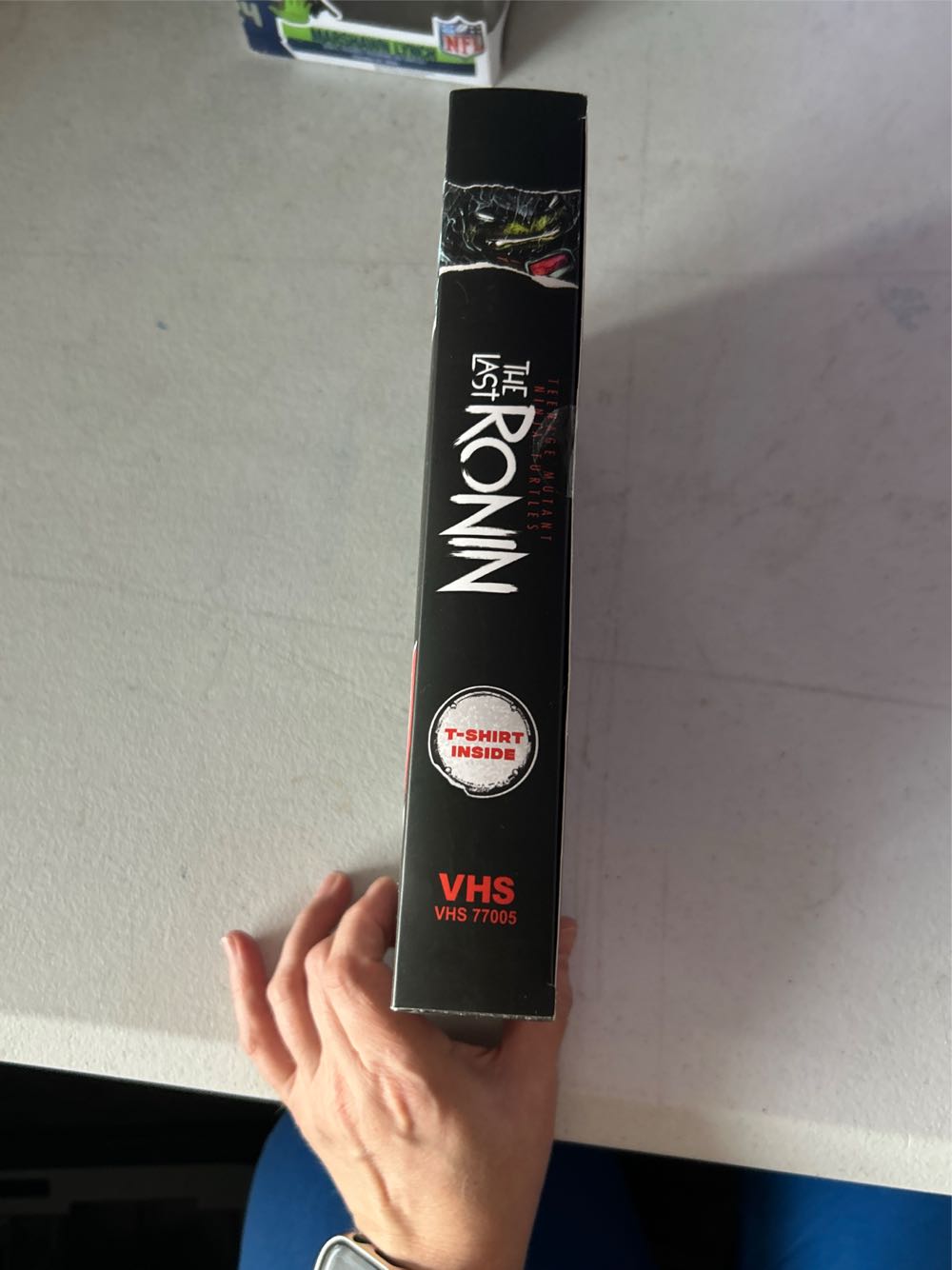 Tmnt The Last Ronin Licensed Graphic Men’s Medium Adult New Shirt T 38 40 Small 34 36  vinyl figure collectible [Barcode 197772213681] - Main Image 2