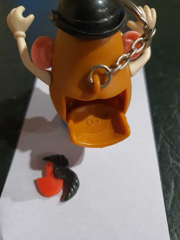 BFI - Mr Potato Head Keychain With Extra Smile - 1999  vinyl figure collectible - Main Image 3