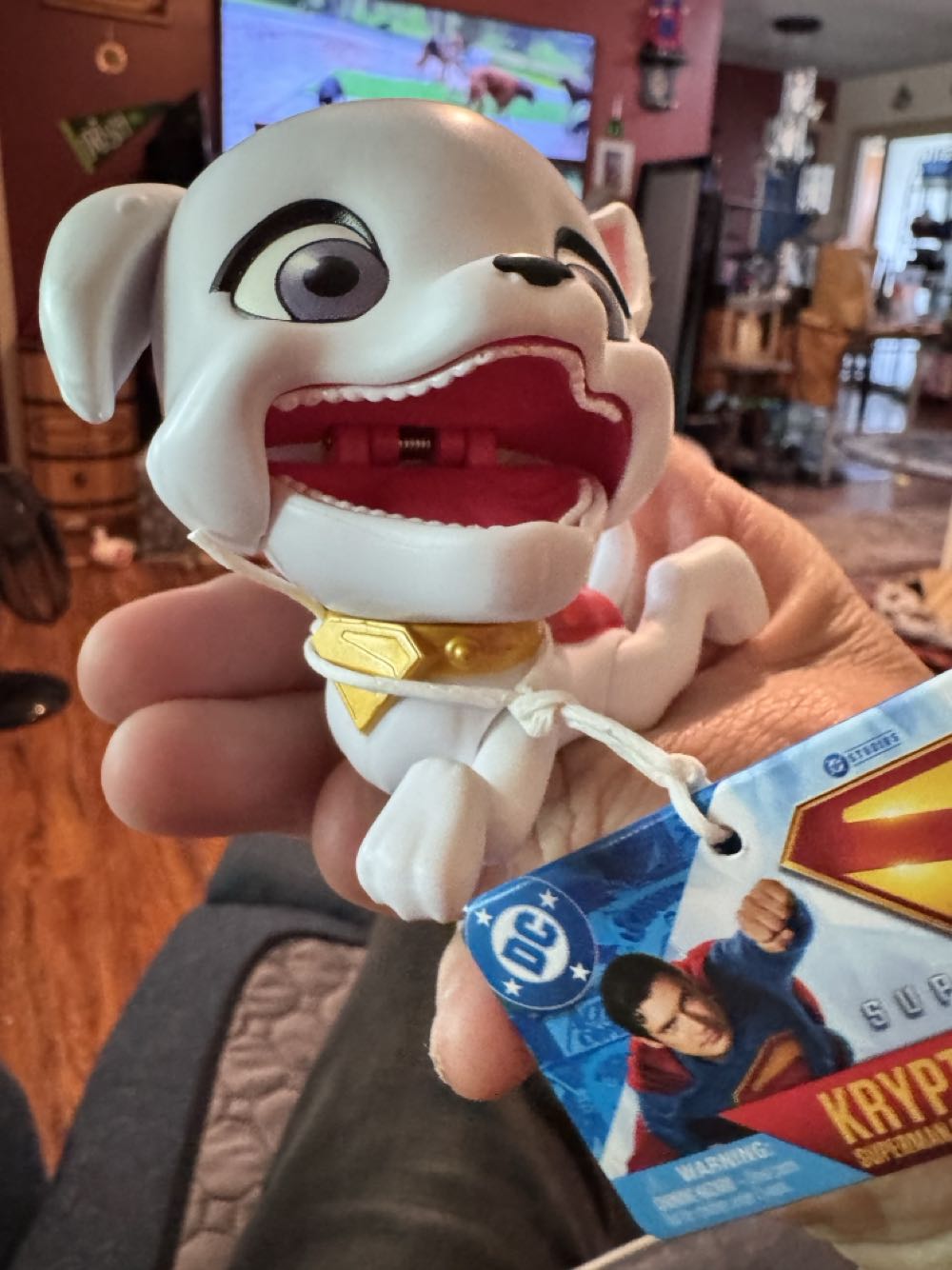 Superman 2025 Baby Krypto  vinyl figure collectible - Main Image 2