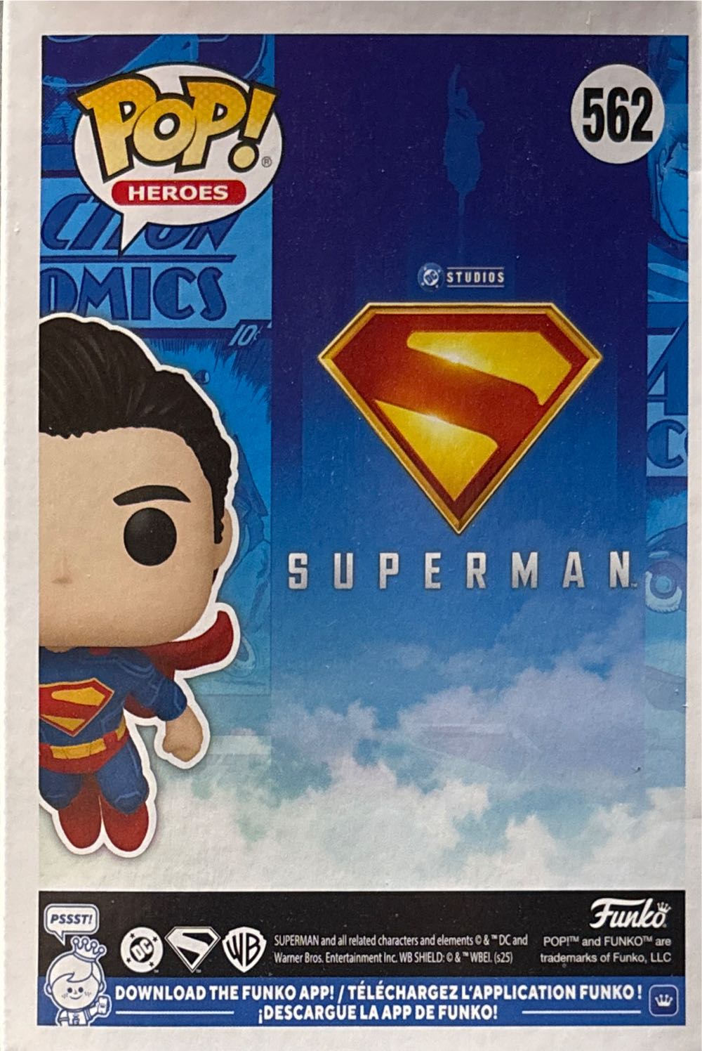 Superman - DC Universe vinyl figure collectible [Barcode 889698856423] - Main Image 4