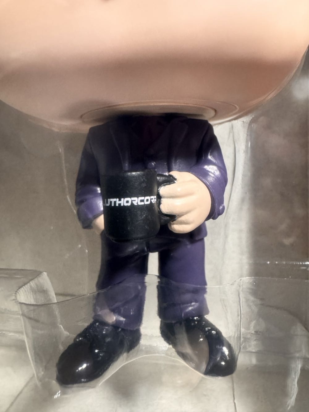 Lex Luthor  vinyl figure collectible [Barcode 889698856447] - Main Image 4