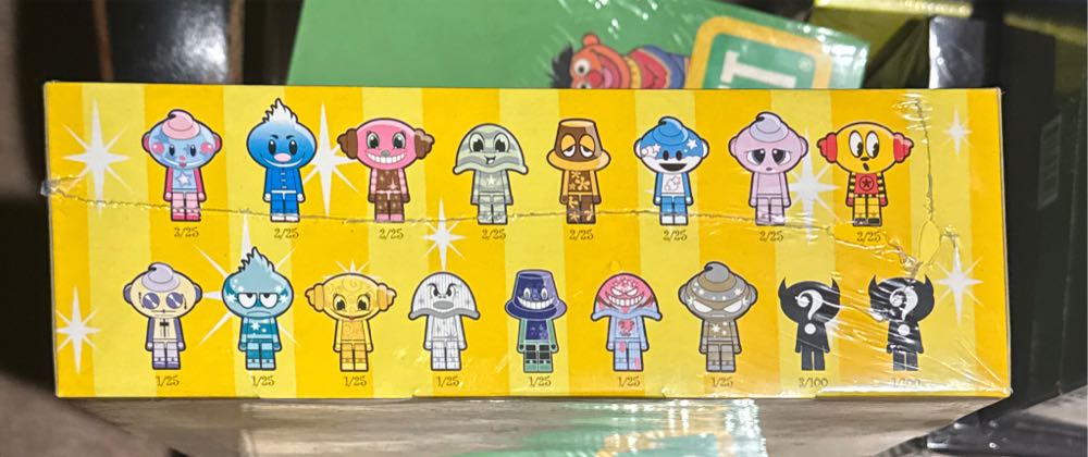 Kidrobot X Sket One Sketbots Sealed Case  vinyl figure collectible [Barcode 894292000646] - Main Image 3