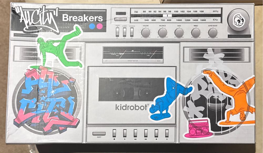 Kidrobot All City Breakers Blind Bags Case  vinyl figure collectible [Barcode 883975098674] - Main Image 2
