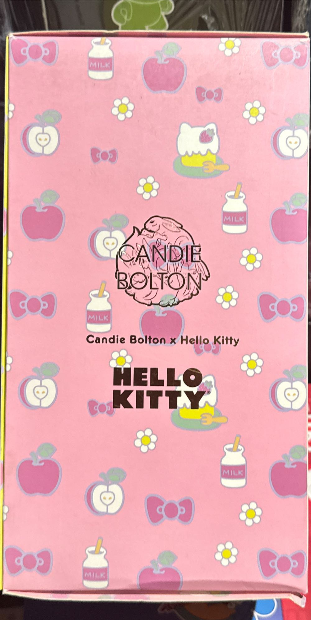 Kidrobot X Candie Bolton Hello Kitty  Art Figure  vinyl figure collectible [Barcode 883975158057] - Main Image 4
