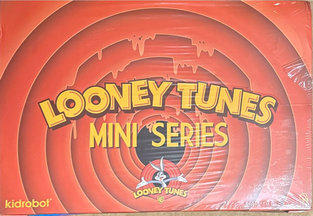 Kidrobot X Warner Bros. Looney Tunes Mini Series Sealed Case  vinyl figure collectible [Barcode 883975140816] - Main Image 2
