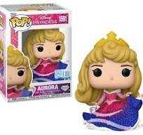 Enesco Disney Showcase Princess Cinderella Holding A Silver Pumpkin Botanical Figurine 8.46 Inch Multicolor