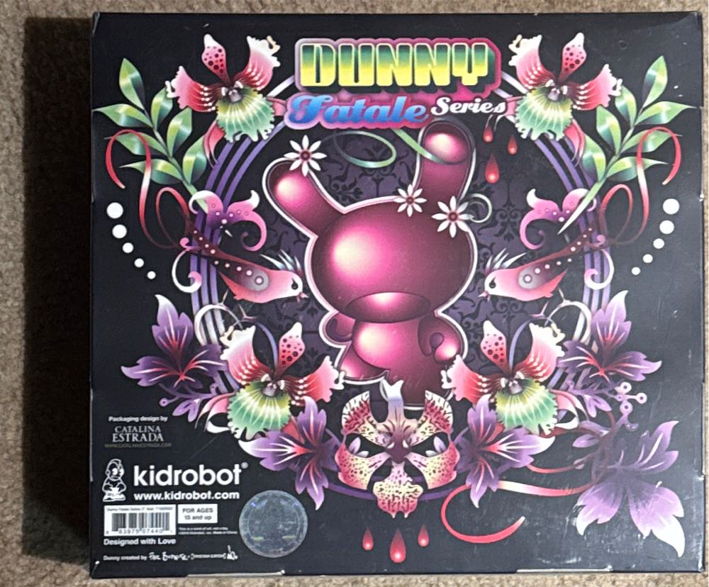 Kidrobot Dunny Fatale Series Sealed Case  vinyl figure collectible [Barcode 883975074401] - Main Image 3