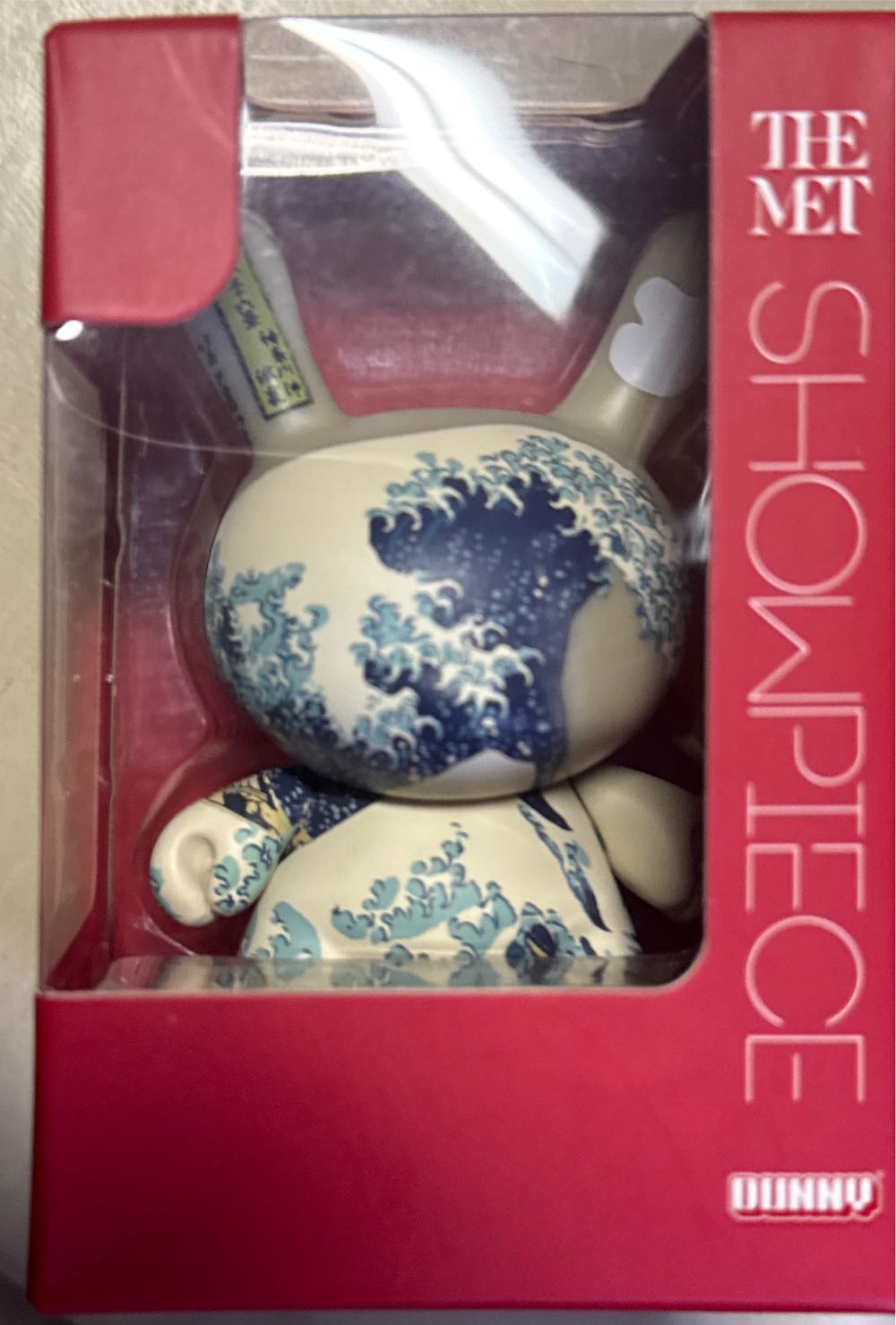 Kidrobot X The Met Showpiece Hokusai The Great Wave 3”  vinyl figure collectible [Barcode 883975171605] - Main Image 2