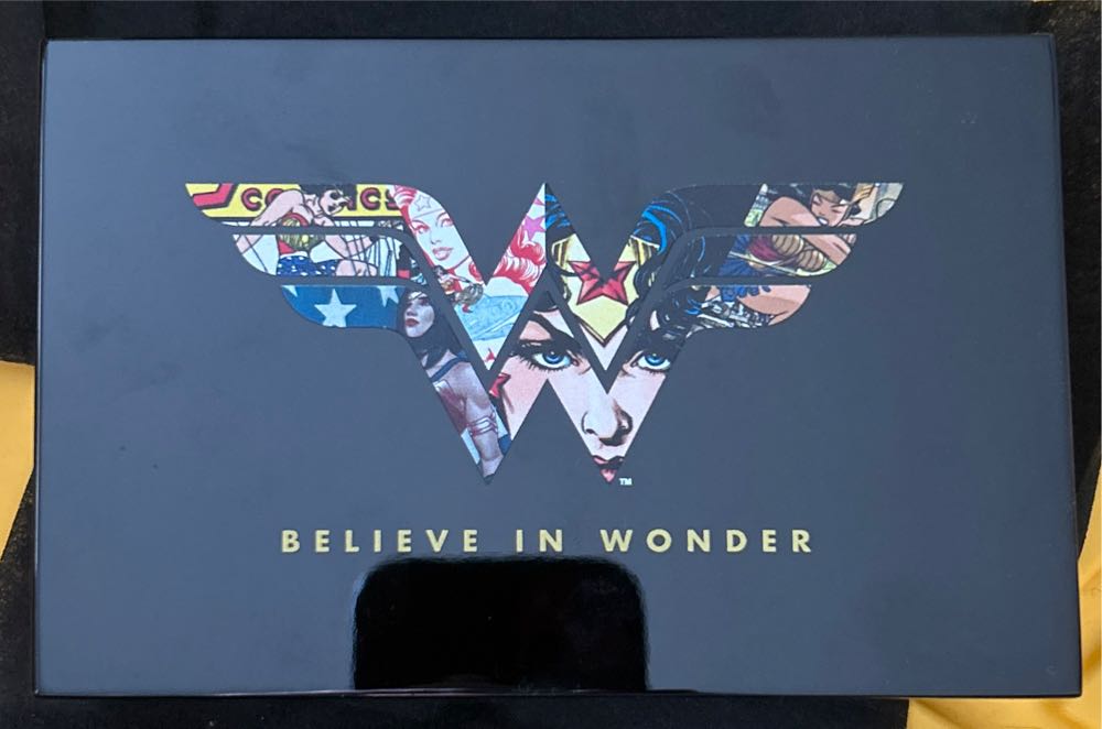 Silver: 2021 $2.00 Coin: 1 Reg Oz: W8nder Woman  vinyl figure collectible [Barcode 51190669002866947001] - Main Image 3