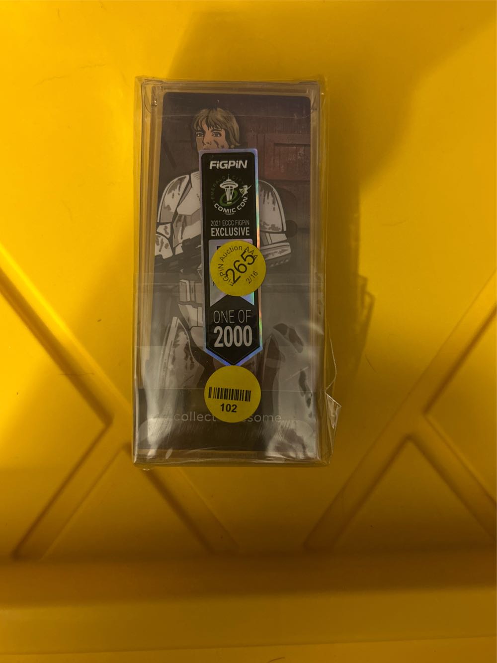 #832 Figpin: Star Wars: Luke Skywalker (Emerald City) - Star Wars vinyl figure collectible [Barcode 810090370262] - Main Image 2