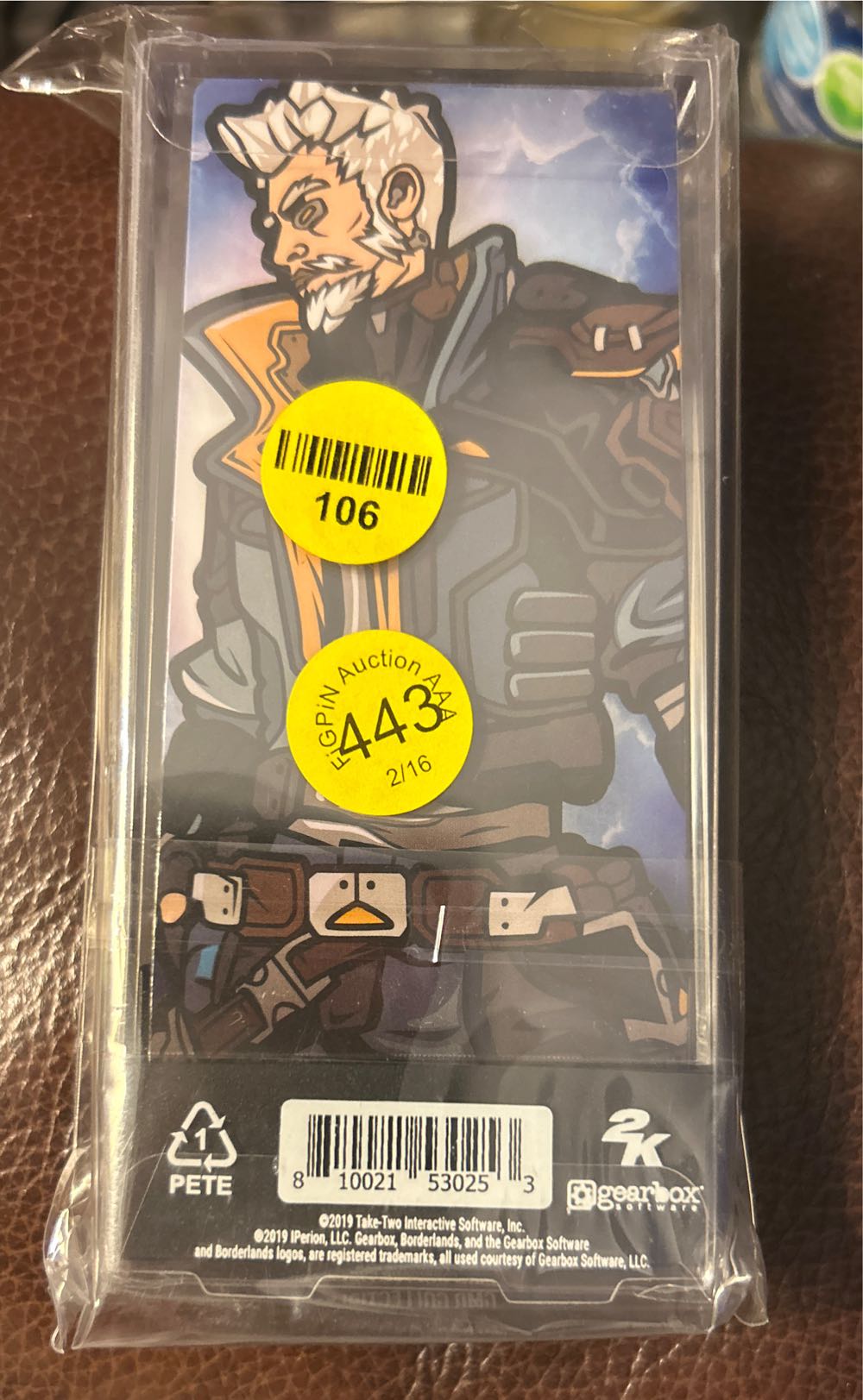 GIVE AWAY #253 Figpin: Borderlands 3: Zane  vinyl figure collectible [Barcode 810021530253] - Main Image 2