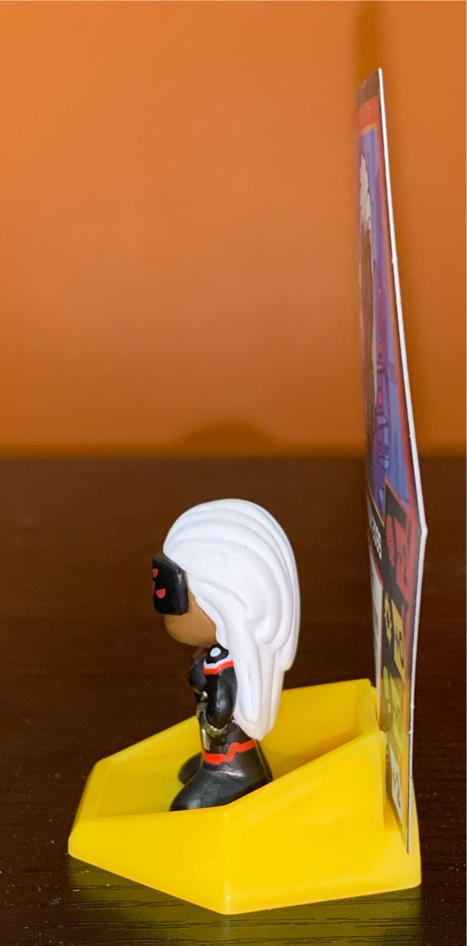 #01/30: Black Widow 2099  vinyl figure collectible - Main Image 2