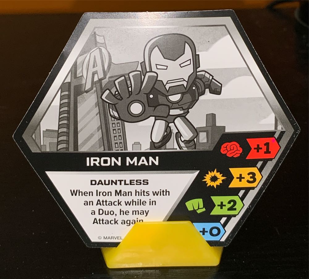 #10/30: Iron Man  vinyl figure collectible - Main Image 3