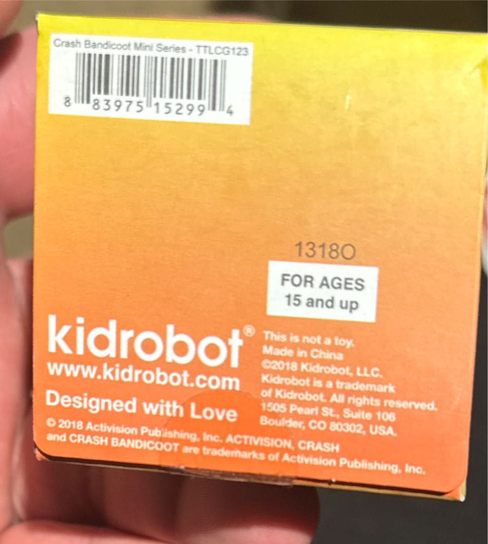 Kidrobot X Crash Bandicoot Vinyl Mini Figure  vinyl figure collectible [Barcode 883975152994] - Main Image 4
