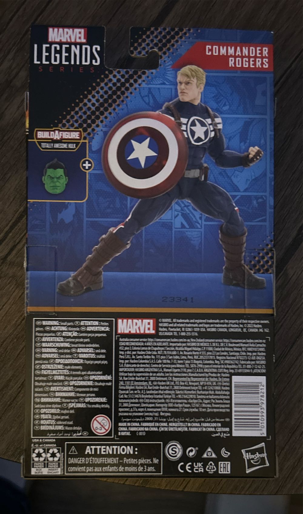 Hasbro: MARVEL Legends: Commander Rogers  vinyl figure collectible [Barcode 5010993978212] - Main Image 2