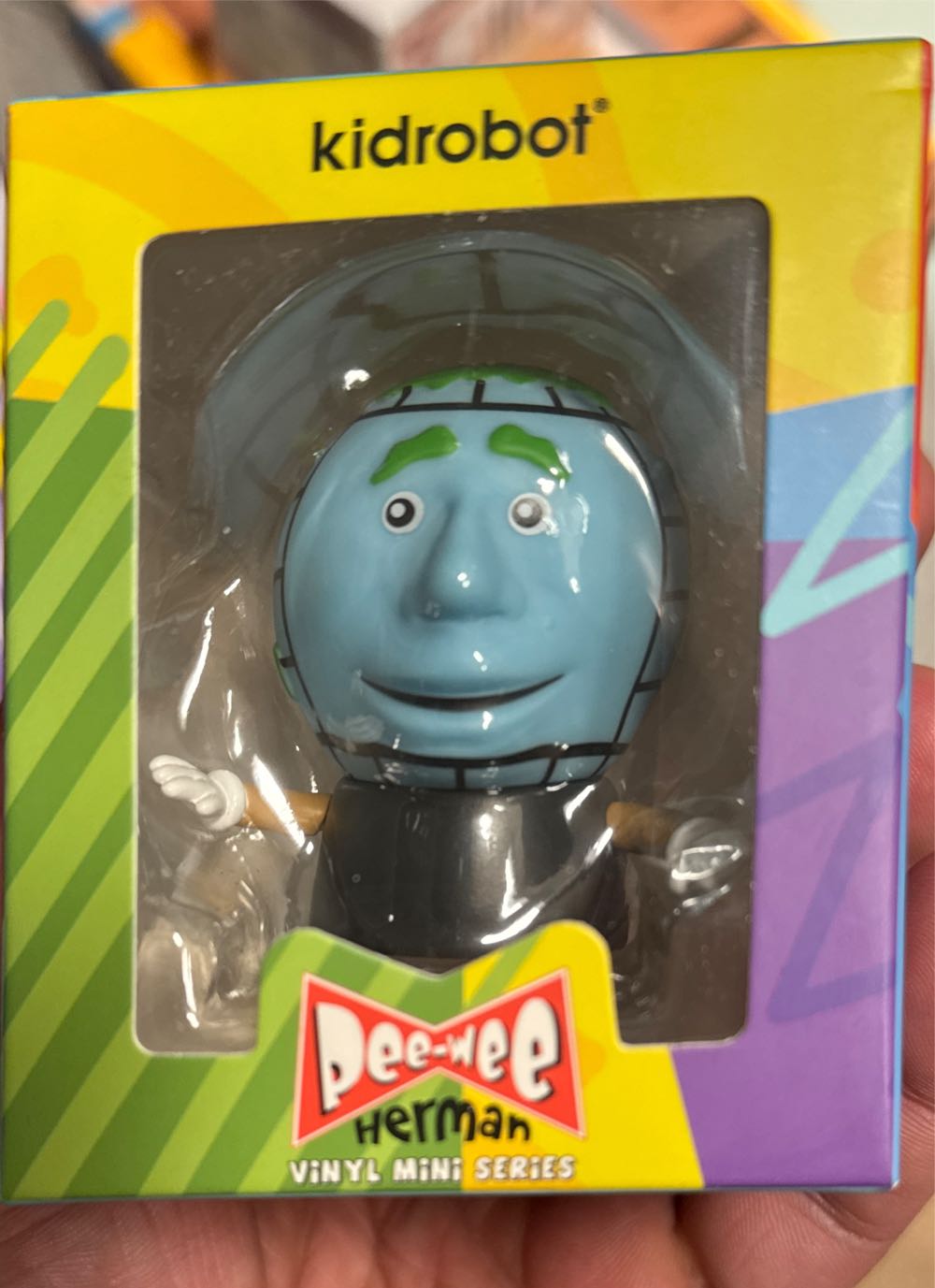 Kidrobot X Pee-Wee Herman Vinyl Mini Figure Globey  vinyl figure collectible [Barcode 883975184766] - Main Image 2