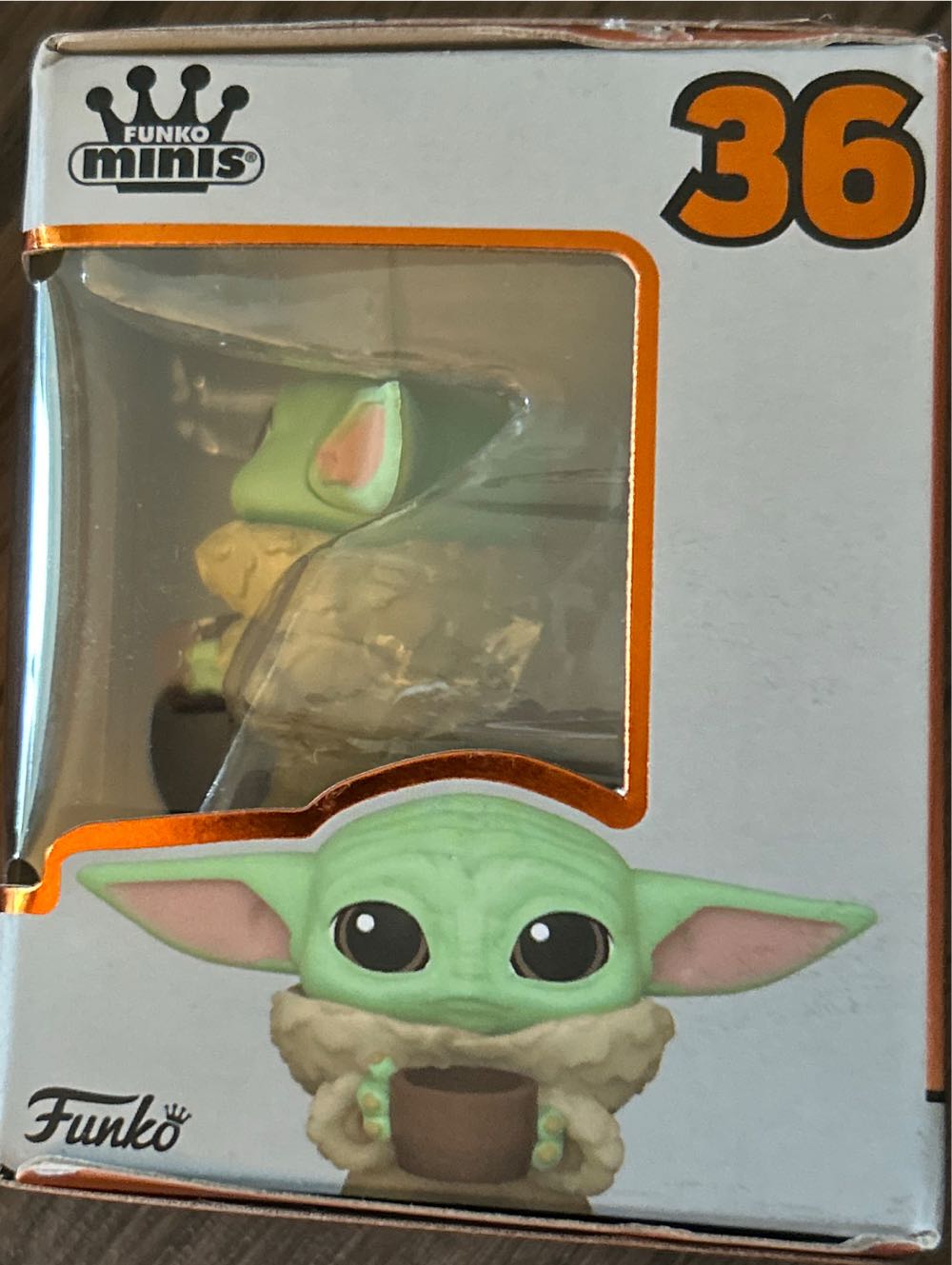 #36 Funko Minis: Star Wars: The Mandalorian: Grogu With Cup - Star Wars: The Mandalorian vinyl figure collectible [Barcode 889698570640] - Main Image 2