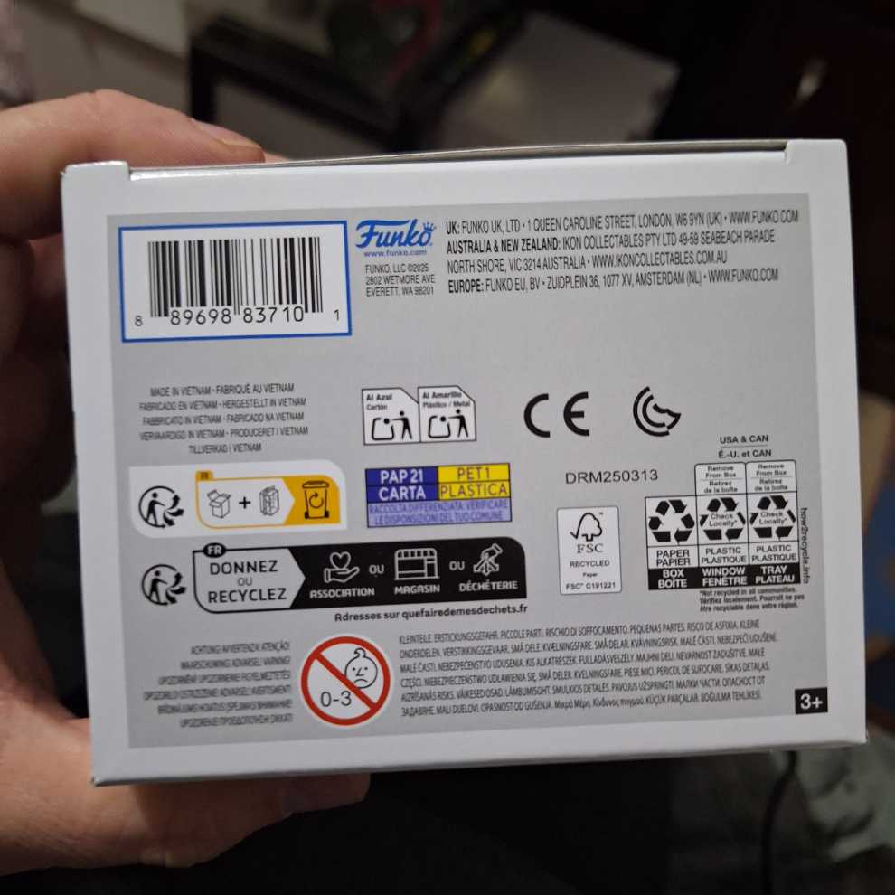 DB -1923- Bulma  vinyl figure collectible [Barcode 889698837101] - Main Image 4