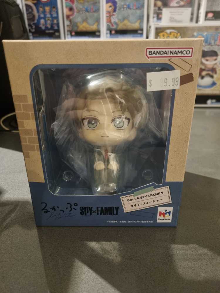 Lloyd Forger   vinyl figure collectible [Barcode 4535123835797] - Main Image 2