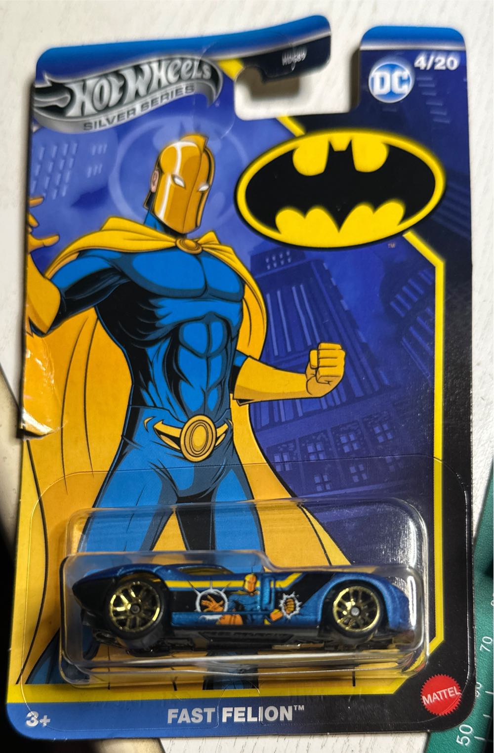 Hot Wheels Batman Themed Mix 1 Of Fast Felion Series Diecast Silver On Orillia - DC Universe vinyl figure collectible [Barcode 194735266425] - Main Image 2