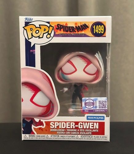 Popmart Skull Panda Image of Reality Series