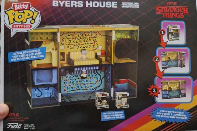 Stranger Things: Byers House (Bitty Pop Bitty Box) - Stranger Things vinyl figure collectible [Barcode 889698855341] - Main Image 3
