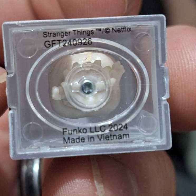 Stranger Things: Demogorgon - Stranger Things vinyl figure collectible - Main Image 4