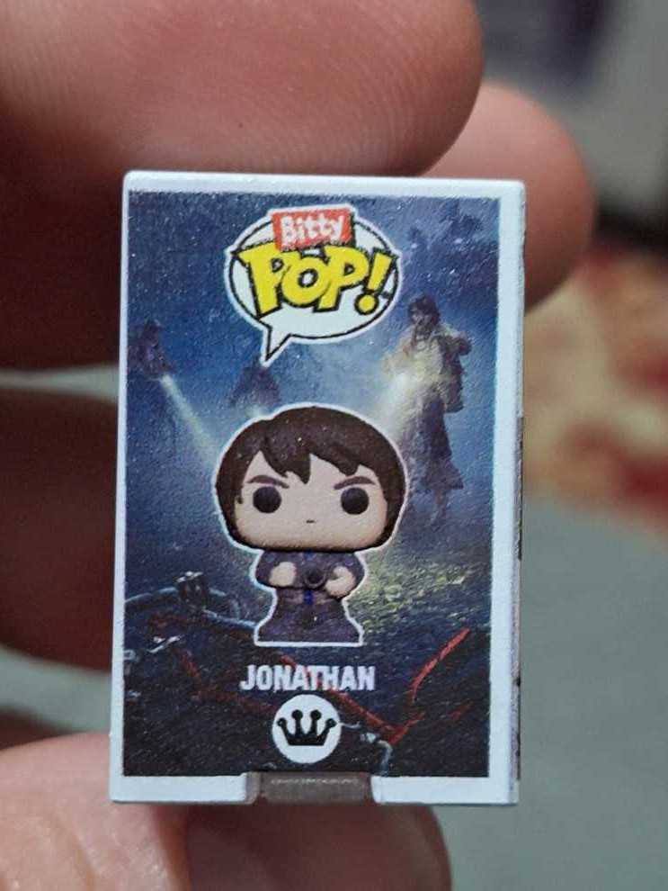 Stranger Things: Jonathan - Stranger Things vinyl figure collectible - Main Image 3