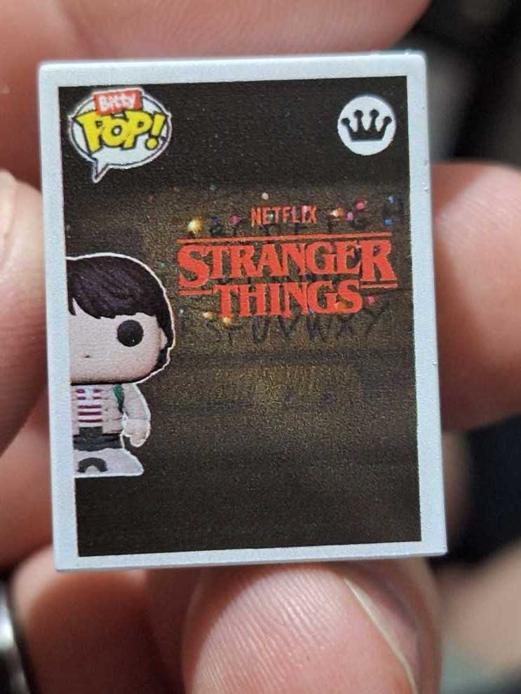 Stranger Things: Mike - Stranger Things vinyl figure collectible - Main Image 2