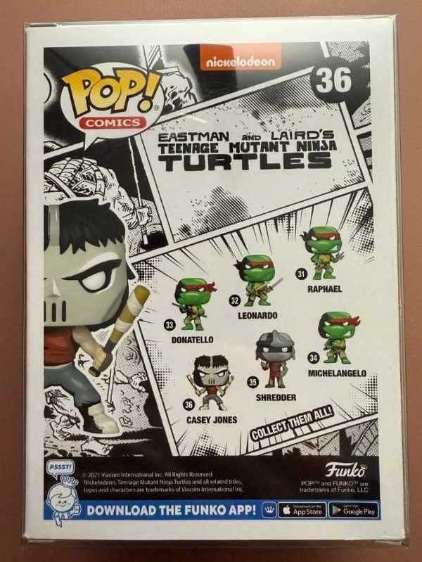 Casey Jones B-W - Teenage Mutant Ninja Turtles vinyl figure collectible [Barcode 889698606509] - Main Image 2