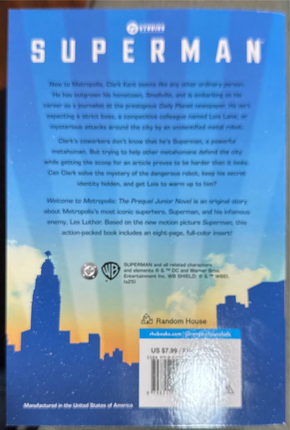 Superman: Welcome To Metropolis: An Official Novel Inspired By The Film! Superman: The Prequel Junior Novel  vinyl figure collectible [Barcode 9798217027095] - Main Image 3