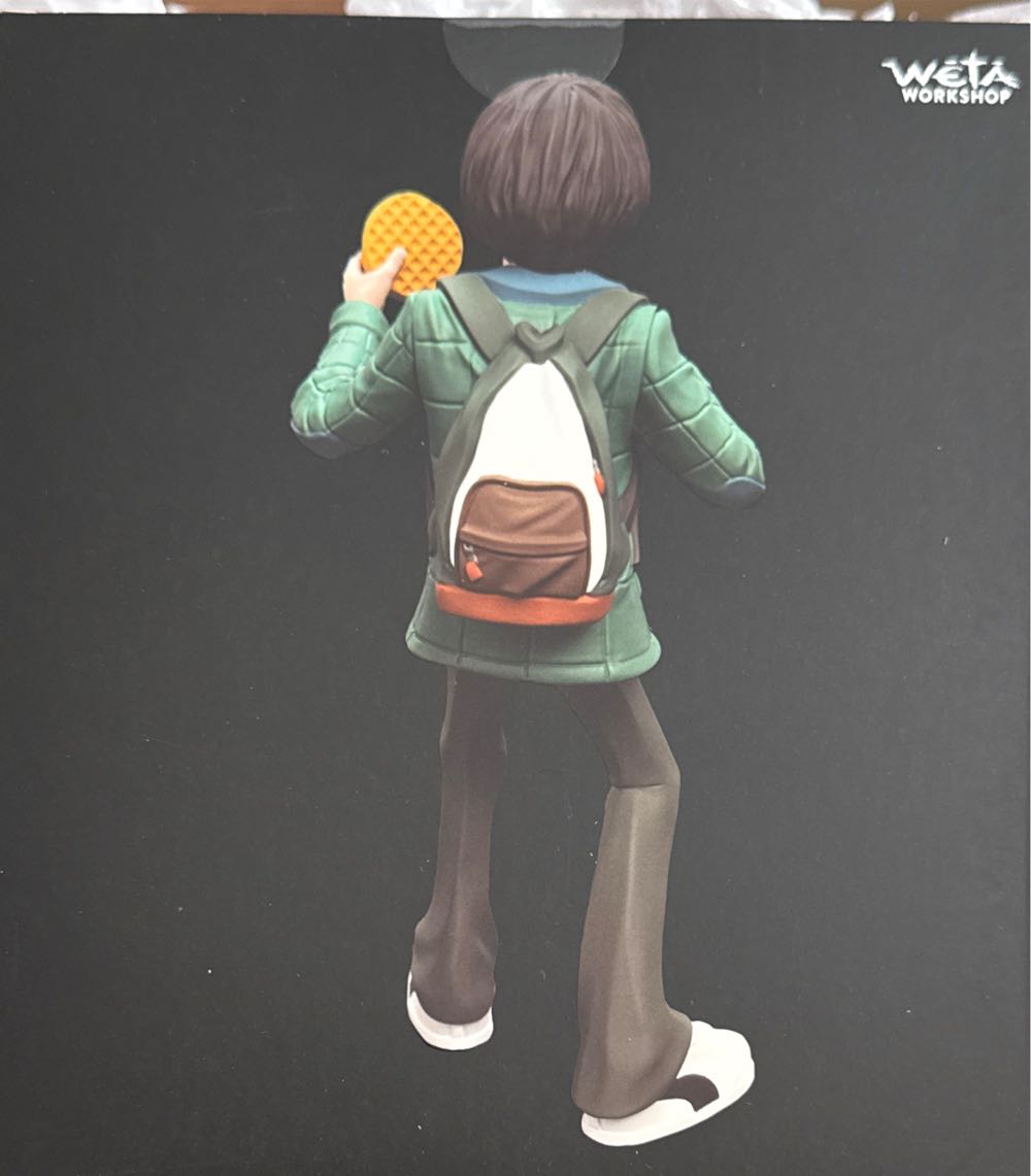 Mike The Resourceful Limited Edition Weta Workshop Mini Epics Stranger Things Season 1 Mike The Resourceful Limited Edition  vinyl figure collectible [Barcode 9420024703458] - Main Image 2
