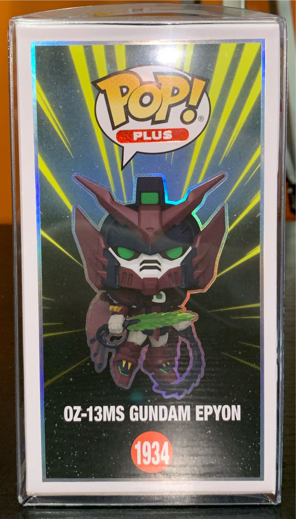 OZ-13MS Gundam Epyon  vinyl figure collectible [Barcode 889698864893] - Main Image 4