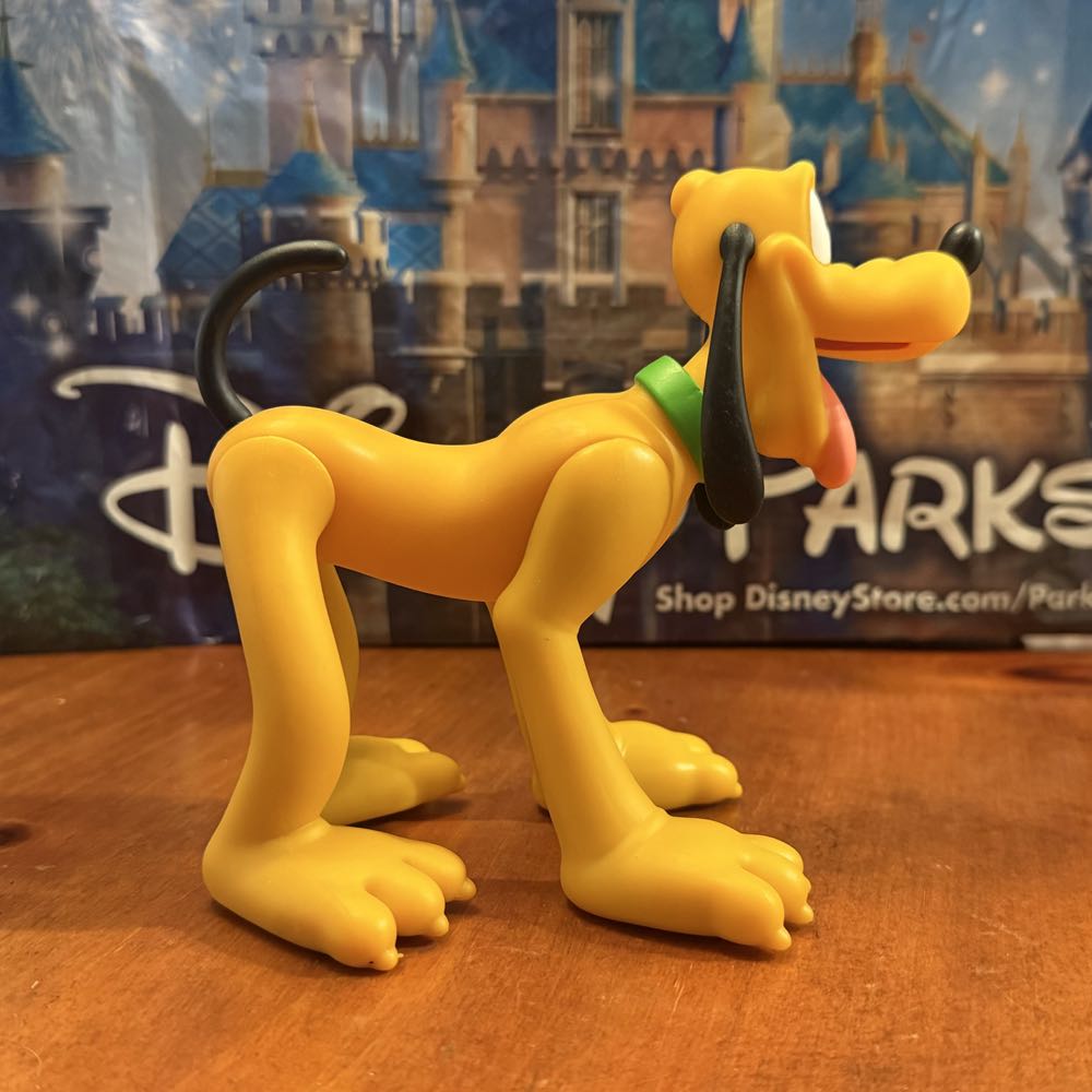 Disney: PLUTO ARTICULATED FIGURE  vinyl figure collectible [Barcode 400988268834] - Main Image 2