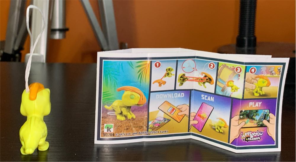 Parasaurus (Hangable) - Jurassic World vinyl figure collectible - Main Image 3