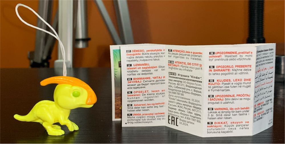 Parasaurus (Hangable) - Jurassic World vinyl figure collectible - Main Image 4