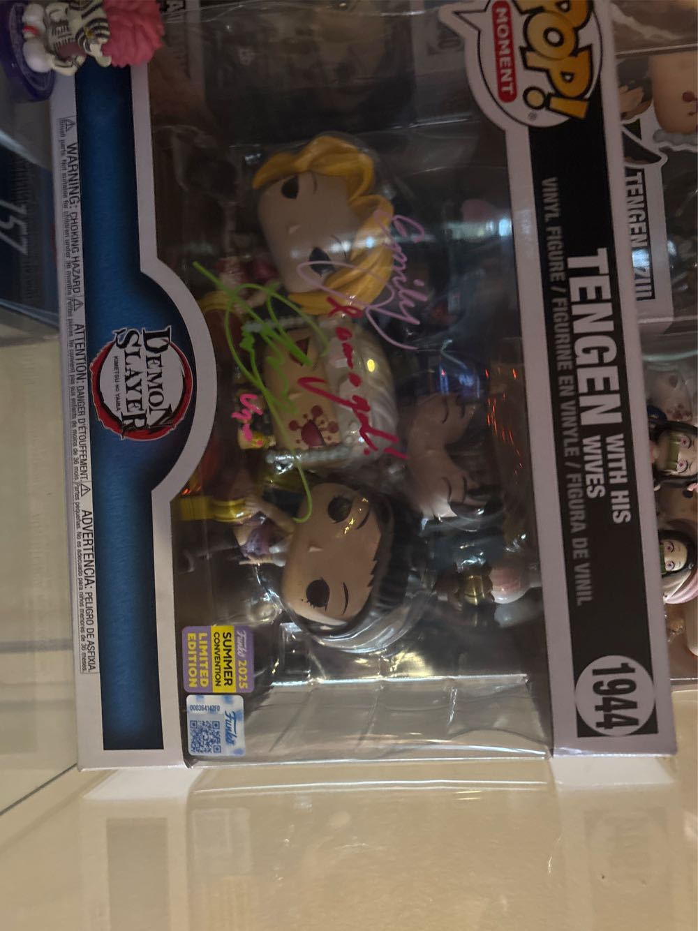 Pop! Demon Slayer New Listing Sdcc Funko Tengen With His Wives - Demon Slayer vinyl figure collectible [Barcode 889698879392] - Main Image 2