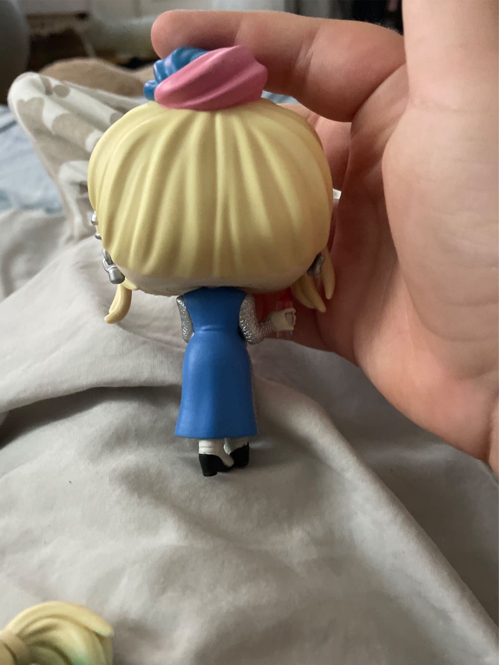 Harley Quinn  vinyl figure collectible - Main Image 2