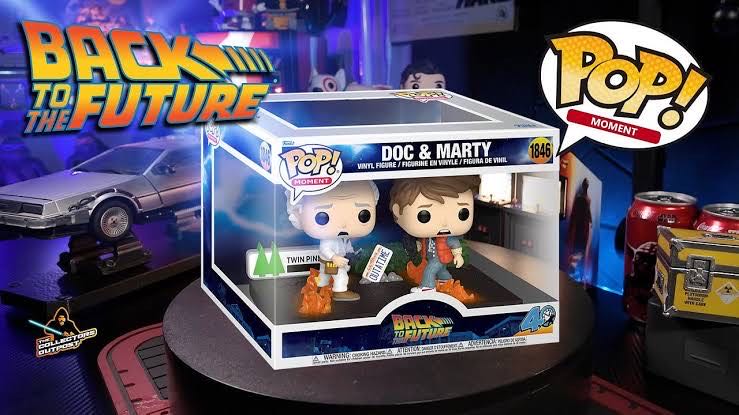 Doc & Marty - Back to the Future vinyl figure collectible [Barcode 889698864480] - Main Image 2