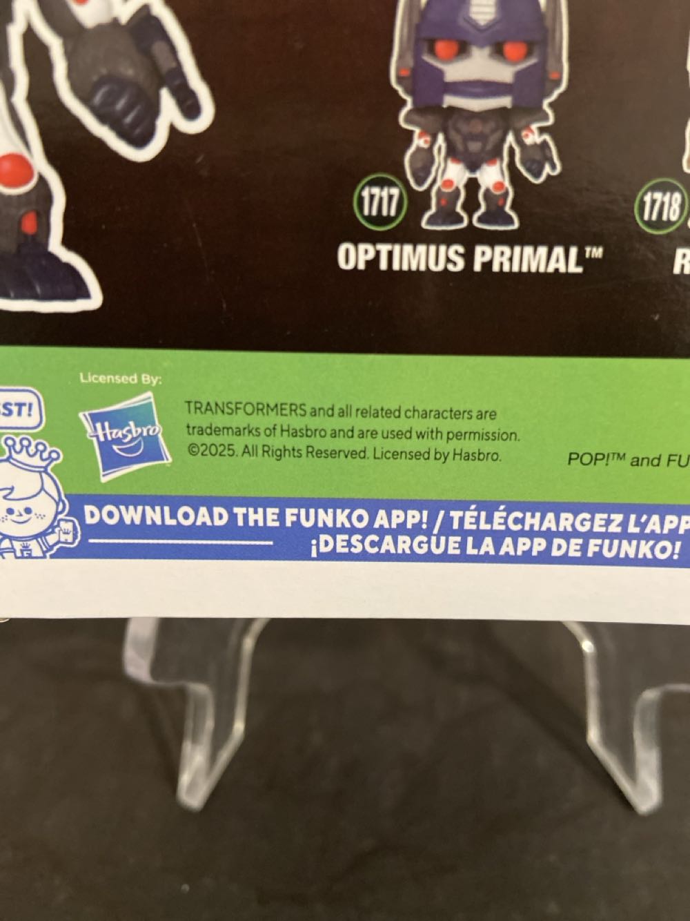 Optimus Primal - Transformers vinyl figure collectible [Barcode 889698862158] - Main Image 3