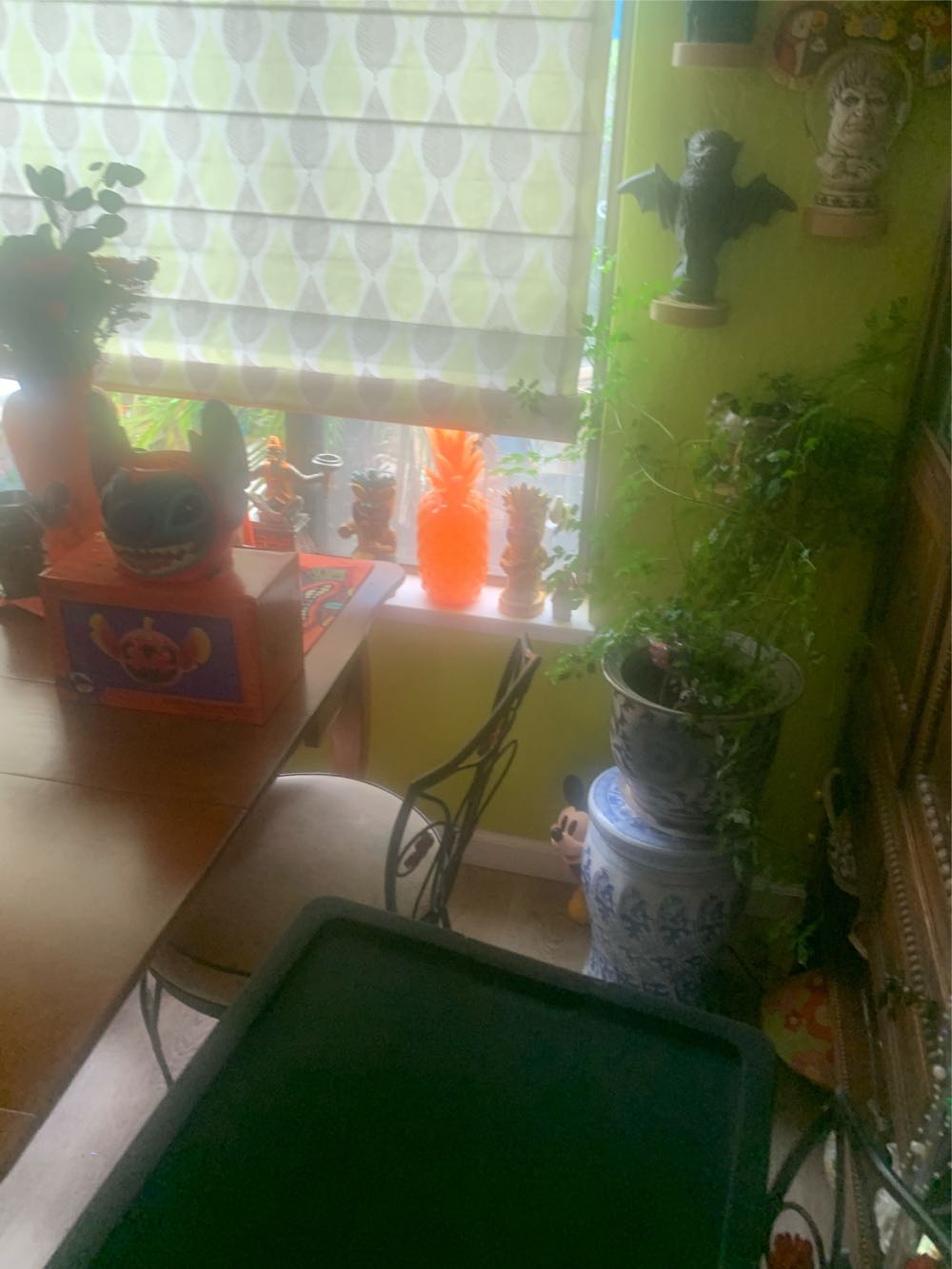 Disney: PLUTO ARTICULATED FIGURE