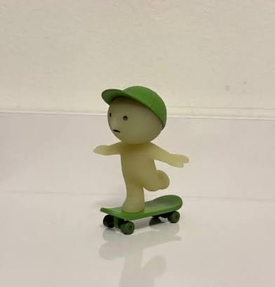 Smiski Skateboarding  vinyl figure collectible - Main Image 2