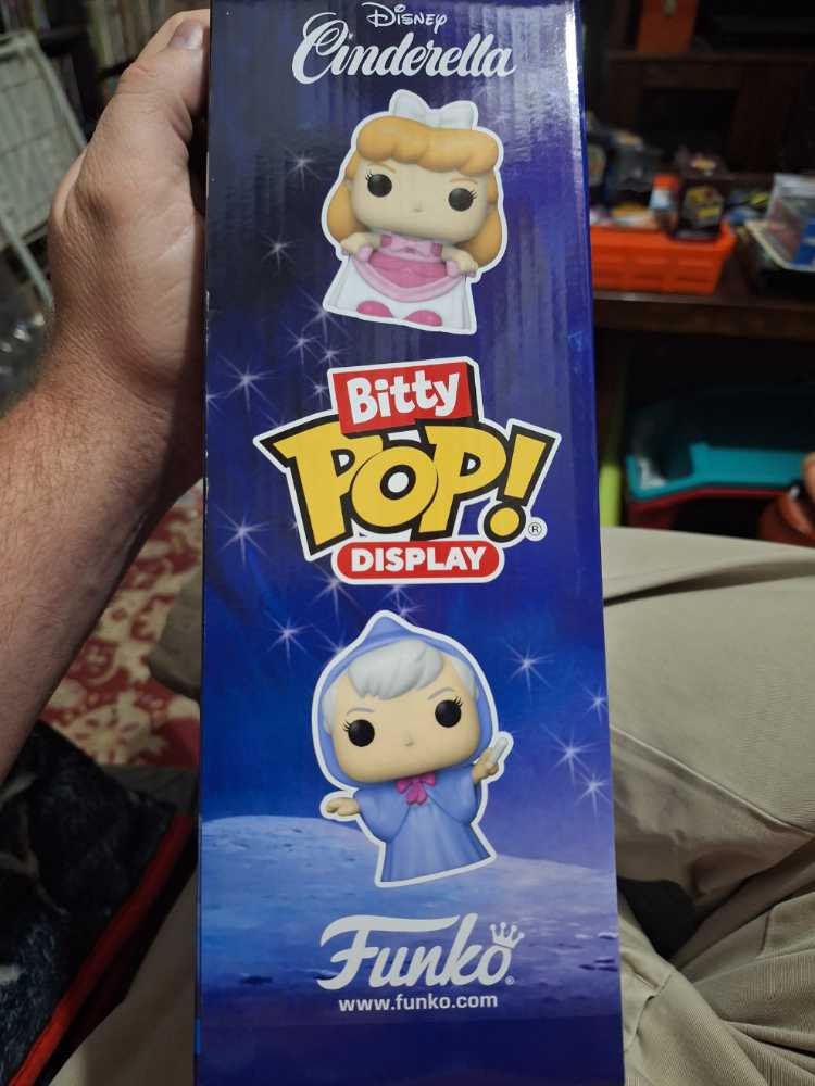 Cinderella’s Castle (Bitty POP! Display) - Disney vinyl figure collectible [Barcode 889698855112] - Main Image 3