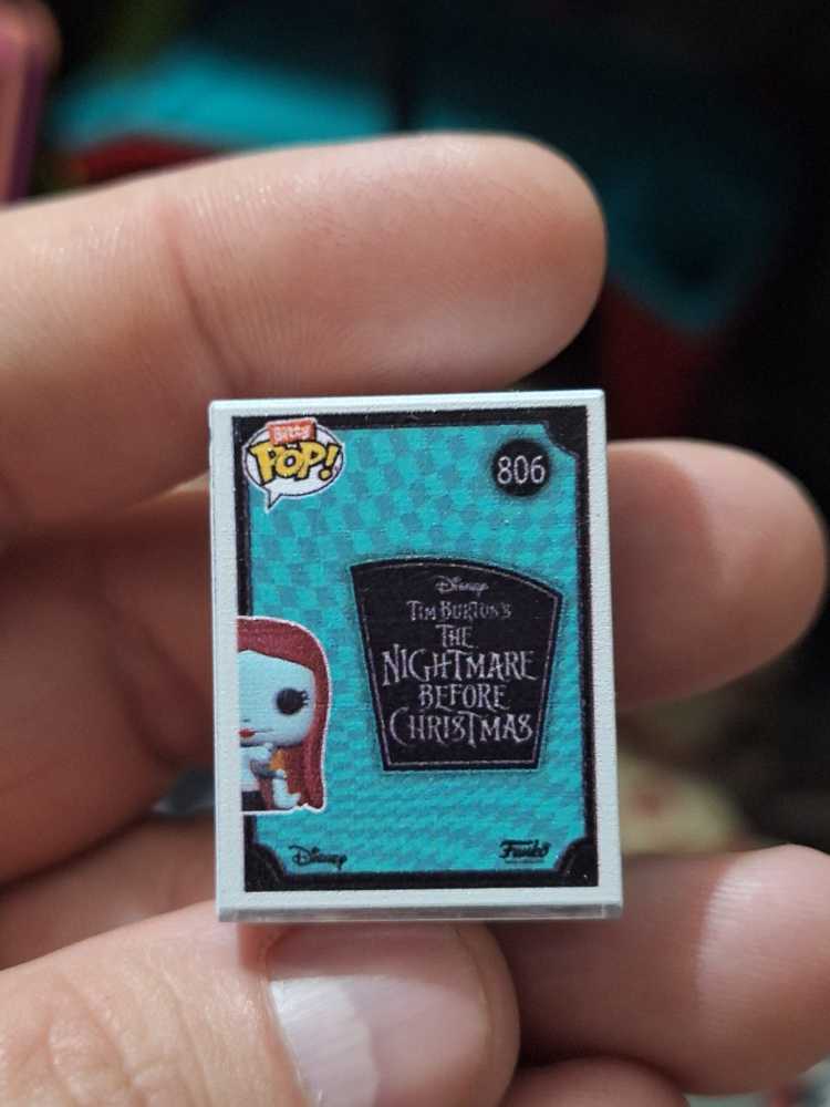 The Nightmare Before Christmas: Sally Sewing - The Nightmare Before Christmas vinyl figure collectible - Main Image 2