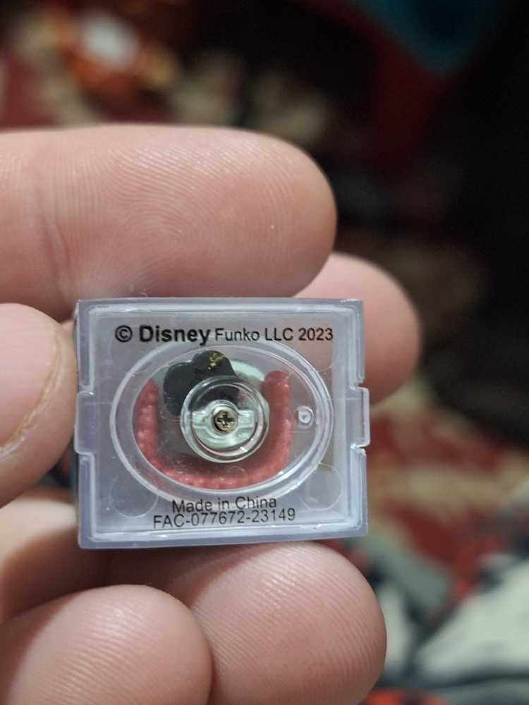 The Nightmare Before Christmas: Sally Sewing - The Nightmare Before Christmas vinyl figure collectible - Main Image 4