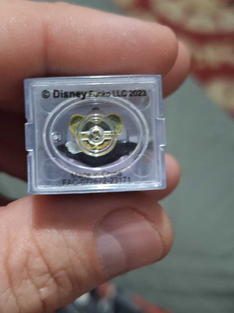 Minnie Mouse: Princess Minnie - Disney vinyl figure collectible - Main Image 4