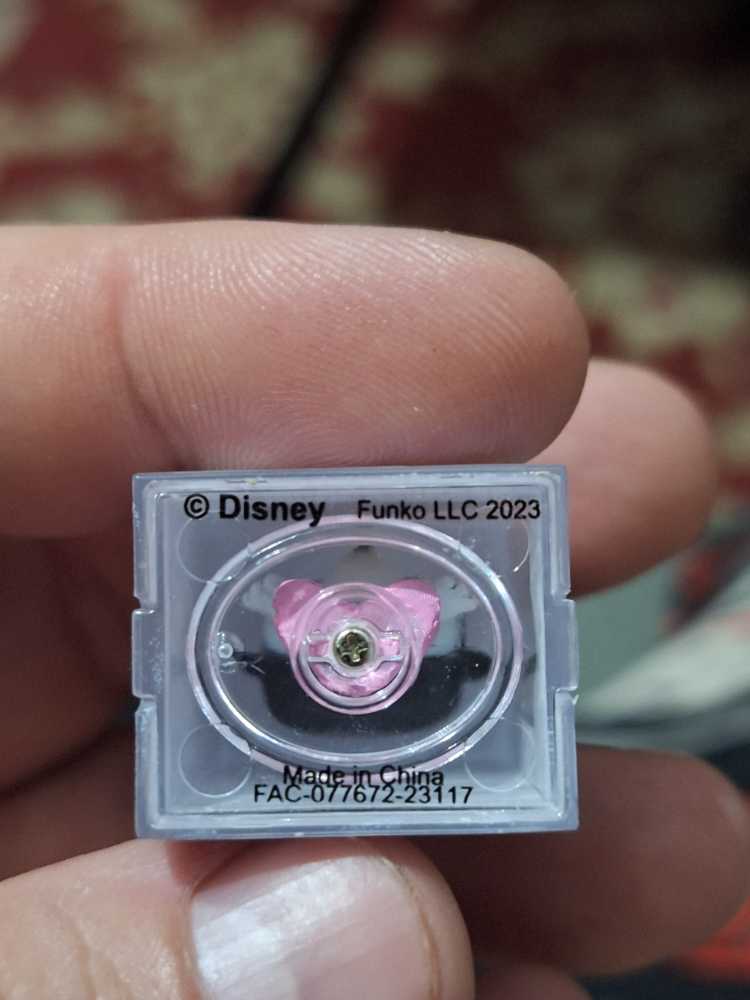 Minnie Mouse - Disney vinyl figure collectible - Main Image 4